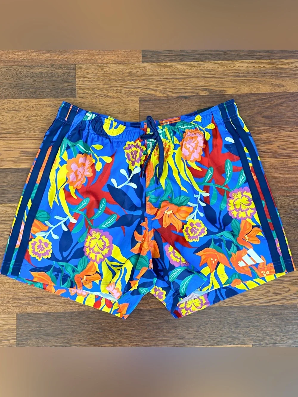 adidas Blue Tropical Floral Swim Trunks size Large